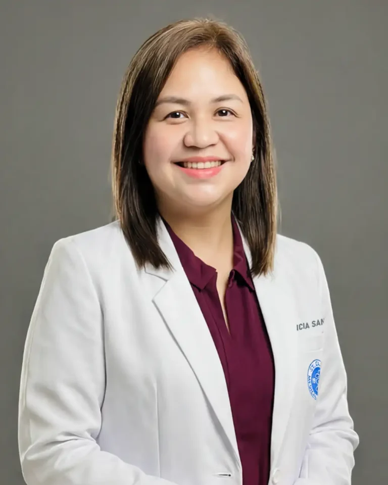 Dr. Tricia Santos​