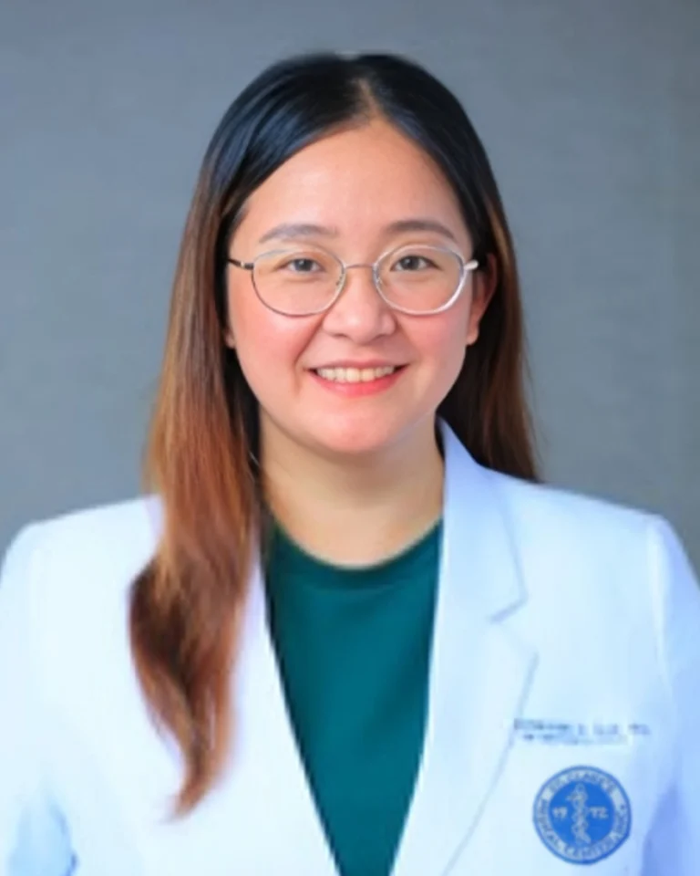Dr. Charmaine Que